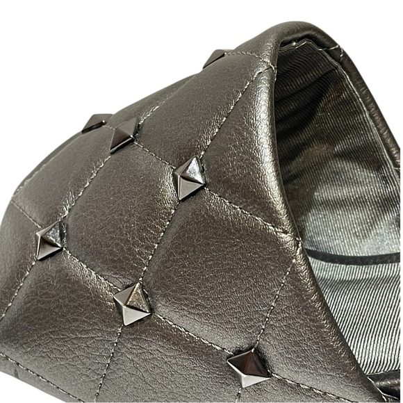 ANNE KLEIN KYLA KITAY GREY PEWTER STUDDED KITTEN HEEL SLIP ON SANDALS SZ 9.5 MED - Picture 12 of 12